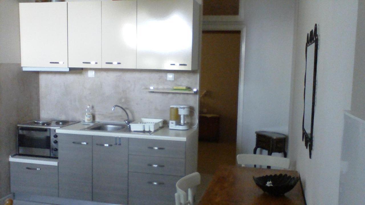 Villa Iris Nea Vrasna Luaran gambar