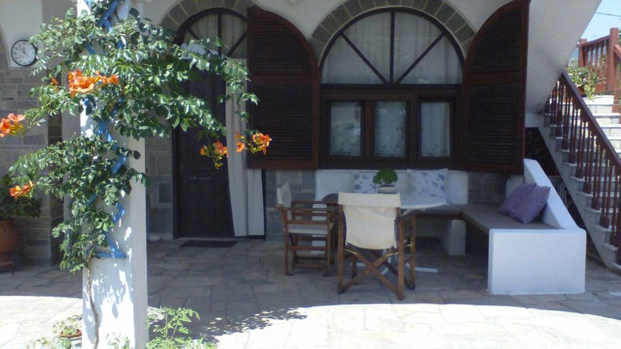 Villa Iris Nea Vrasna Luaran gambar